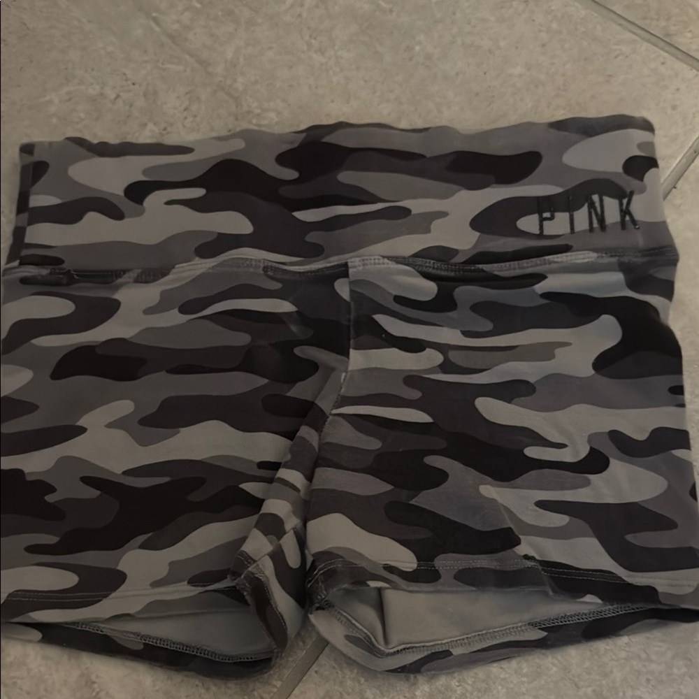 PINK Victoria's Secret Women's Camo Shorts - Gray